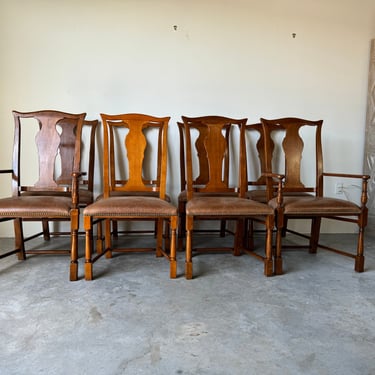 Vintage Baker Chippendale - Style Solid Walnut Carved dining chairs - Set of 8 