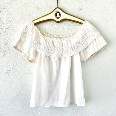 Vintage 70s Boho Off Shoulder Shirt White 1970s Boho Folk Lace Ruffle Peasant Top 