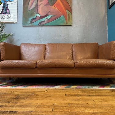 Classic Danish Sofa in Chestnut Colored Leather by Mogens Hansen