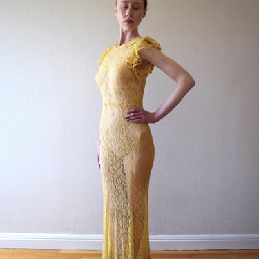 1930s lace gown . vintage yellow lace dress . size xxs to small 