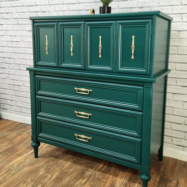 Available!! Emerald Green Midcentury Neoclassical Modern Dresser / Chest of Drawers 