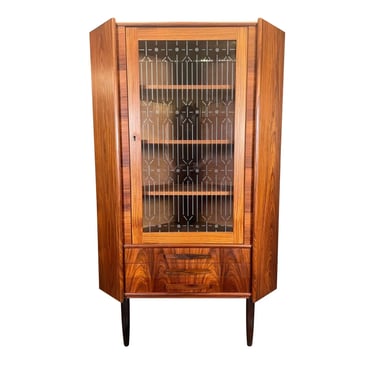 Vintage Danish Mid Century Modern Rosewood Corner Cabinet With Etched Glass 