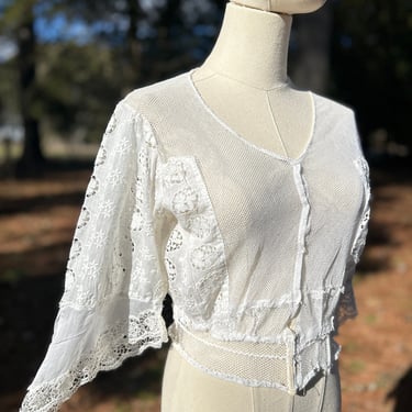 Edwardian Era Antique Blouse with Delicate Floral Lace and Mesh Netting 36 Bust Antique 