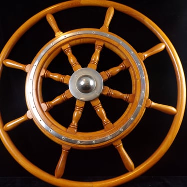 ws/Authentic Ship Wheel, 31 1/2&quot; Wooden Spokes, Solid Brass Hub, circa late 1800s
