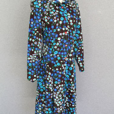 Stroller - Marked Size 12 1/2 - Nylon - Mid Century - Floral Shirtdress 