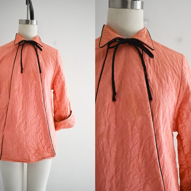1940s Evelyn Pearson Coral Quilted Bed Jacket 