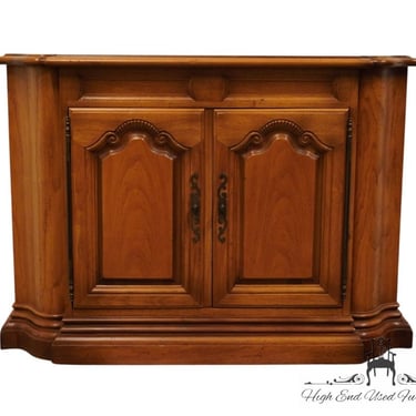 DREXEL HERITAGE French in the Country Manner Collection 42" Entryway / Console Cabinet 288-412-6 