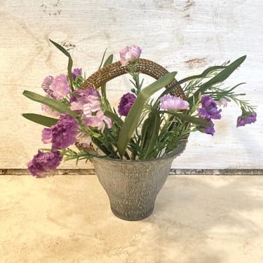 Gold Mesh Handle, beadwork and ice blue glass Basket ~ 6” tall~ side table centerpiece flower pot~ Unique glasswork, Handmade Glass Dish 