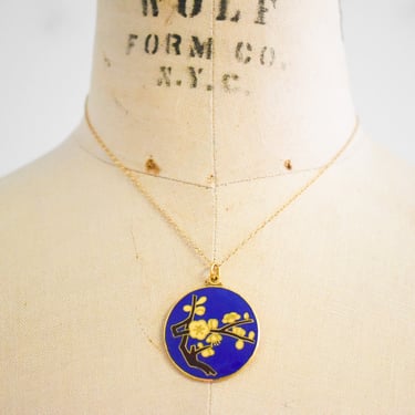1980s Cherry Blossom Cloisonne Pendant Necklace 
