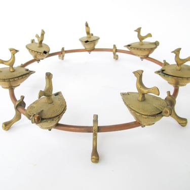 Moroccan Oil Lamp with 7 genie lamps on ring 