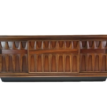 Mid Century Brasilia Coffey Styled Luxe RCA Media Console, 