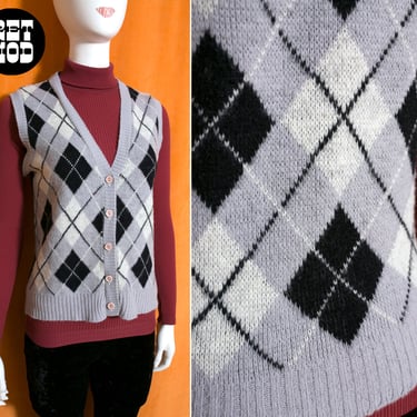 Cute Vintage 60s 70s Gray Black White Argyle Plaid Knit Sweater Vest 