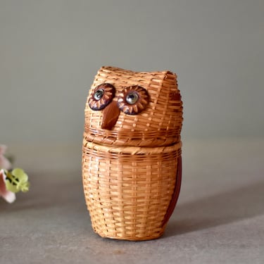 Vintage Wicker Trinket  Box Owl  Hand Made Chinese Wooden Jewelry Box 