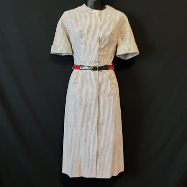 1950's shirtwaist dress blue seersucker striped day dress small / medium 