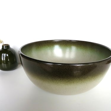Early Heath Ceramics 10" Serving Bowl In Sea and Sand, Modernist Beige and Green Dish By Edith Heath, Sausalito California Pottery 