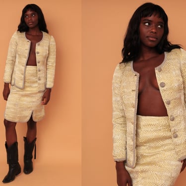 Vintage 1960s Metallic Yellow & Silver Squiggle Textured Two Piece Blazer Skirt Suit Set 