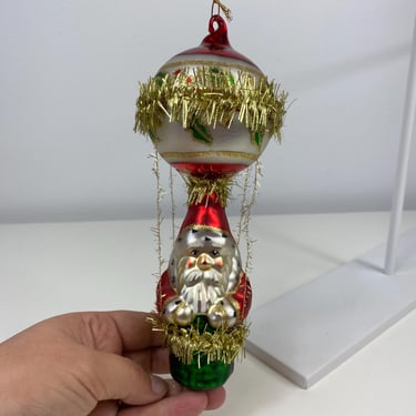 Vintage Santa in a hot air balloon ornament, Old Santa Claus flying Blown Glass Ornament, Vintage Christmas Ornament Gold Green Red tinsel 