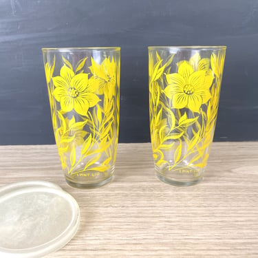 Hazel Atlas printed floral glasses - plastic lids - vintage glassware 