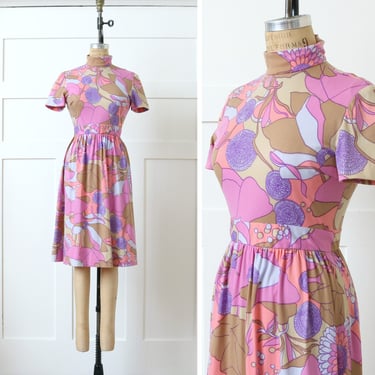 vintage 1960s psychedelic floral dress • pink & lavender purple short sleeve nylon jersey dress 