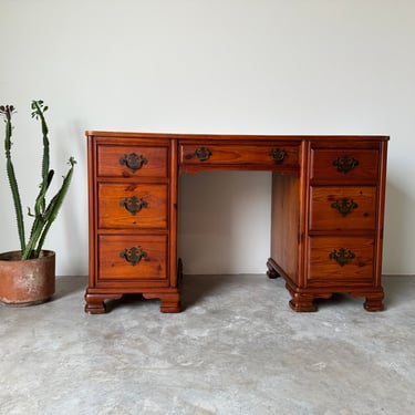 Vintage Pine Wood Desk by Furniture Makers 