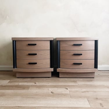 Mid Century Nightstands - Side Tables 