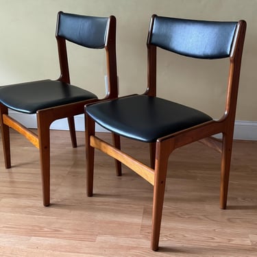 Set of TWO Erik Buch Teak Dining Chairs in Black Leather 