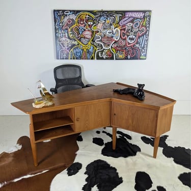 Danish Modern Teak Boomerang Desk by Arne Hovmand-Olsen