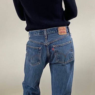 90s Levis 501 jeans / vintage medium dark wash high waisted button fly baggy boyfriend Levis 501 jeans | 31 x 33 
