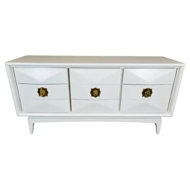 Mid-Century White Diamond Front 9-Drawer Dresser By United Furniture Co. 
