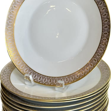 Set of 12 Rosenthal Mid-Century Pink/Gold Dinner Plates (Never Used) 