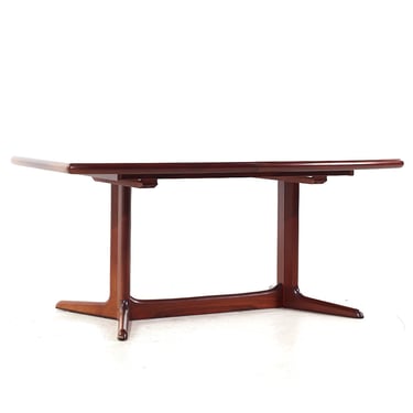 Skovby Mid Century Rosewood Expanding Dining Table with 2 Leaves - mcm 