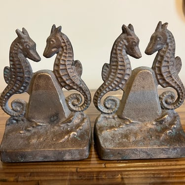 Great vintage pair of seahorse bookends 