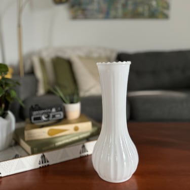 Vintage LARGE Milk Glass Ridged Vase 