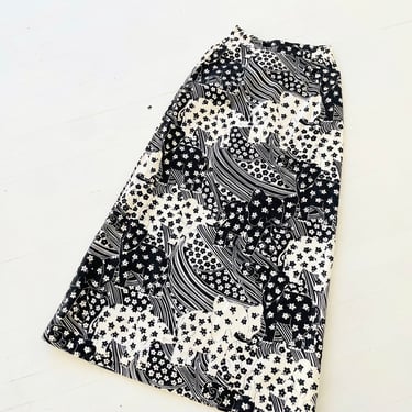 1960s Black + White Elephant and Floral Print Maxi Skirt 