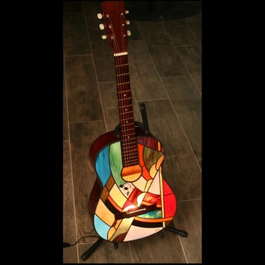 Lamp, Floor Lamp, Tiffany Stained Glass Wall Lamp…??? Guitar Lamp “N 11” 