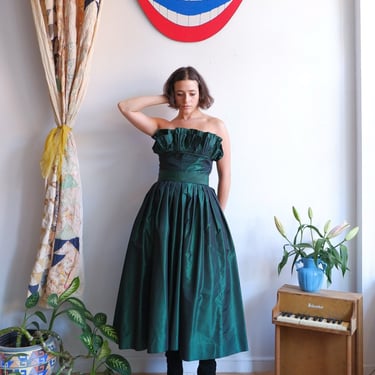 Vintage 80s Victor Costa Iridescent Green Taffeta Strapless | Bottle of  Bread - Baltimore, MD | ATTIC