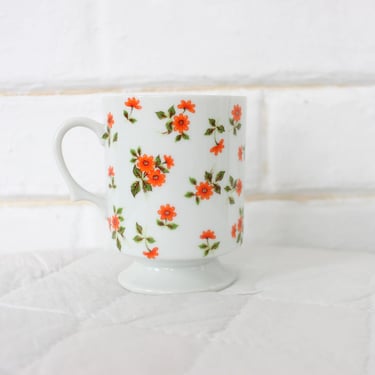 1960's Orange Flower Stemmed Mug 