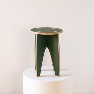 Simple Stool &amp; Plant Stand– Maile Green