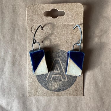 Ceramic Earrings: Blue and Beige 