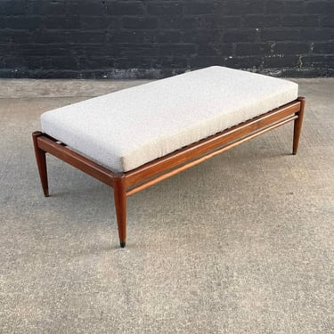 Mid-Century Modern Daybed Sofa by Folke Olhsson for Dux, c.1960’s 