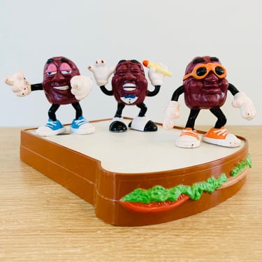 Vintage California Raisins Calrab Sandwich Stage and Figures Designed by Will Vinton circa 1987 - As Is Condition 