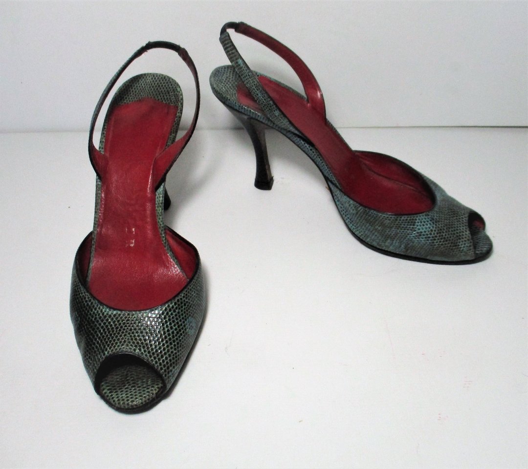 90s Walter Steiger Leather Pumps 2024