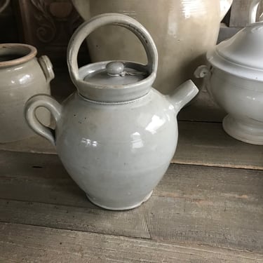French Gris Stoneware Pitcher, Lidded, Water, Wine, Jug, Gray Pottery, Flower Vase, Rustic French Farmhouse Cuisine 