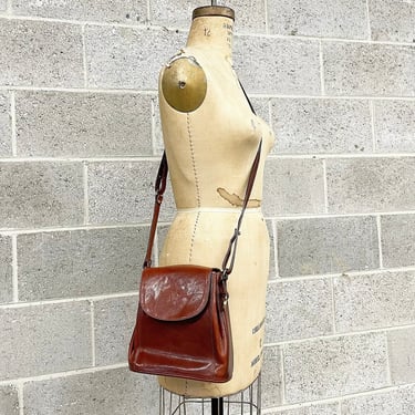 Vintage Crossbody Bag Retro 1990s Brahmin Handbags + Brown + Genuine Leather + Brass + Adjustable Straps + Shoulder Bag + Womens Accessory 
