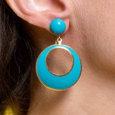 Iconic Vintage 60s 70s Turquoise & Gold Metal Go-Go Hoop Earrings 