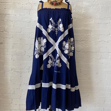 Vintage 1970s embroidered cotton tunic dress, mario de la pena, blue and white, mexican bird embroidery, s/m, oaxacan, novelty 