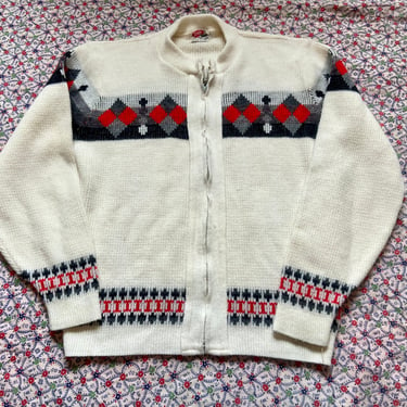 Vintage 60s Orlon Acrylic Diamond Print Zip Up Sweater Jacket by TimeBa