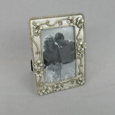 Vintage Metal Picture Frame - Flower and Ropes - Barron Heavy Silvertone Metal with Glass - Holds a 3 1/4