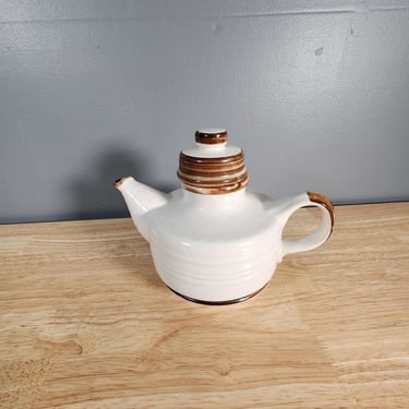 Vintage German Ceramic Teapot 381/1 