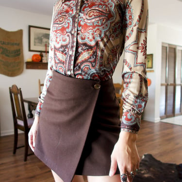 Vintage 70’s Tarrri Paisley Patterned Pointed Collar Long Sleeve Button-up Blouse 